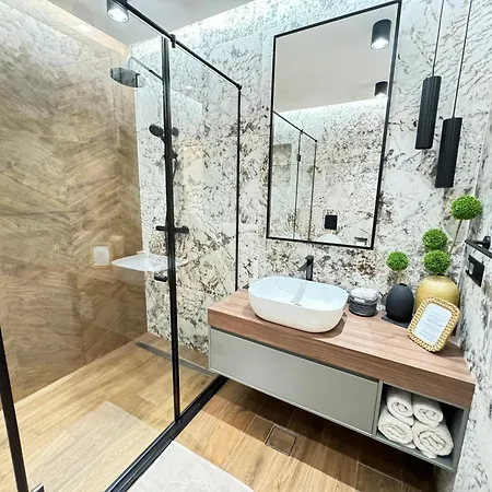 Kandinski Lux Apartment