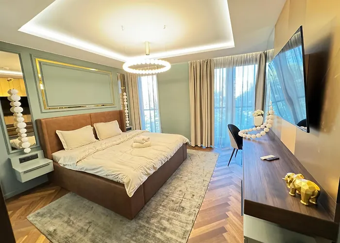 Kandinski Lux * Burgas City