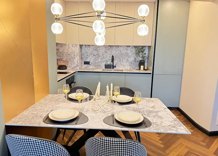 Kandinski Lux * 布尔加斯