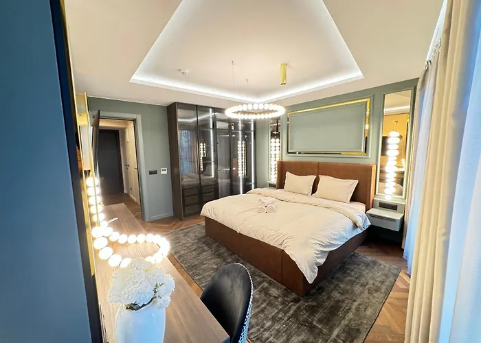 Kandinski Lux 布尔加斯