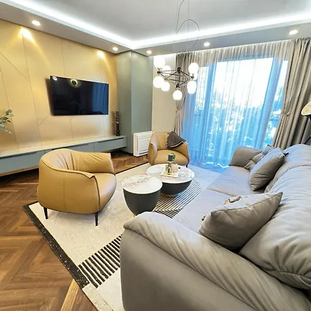 Kandinski Lux Apartament