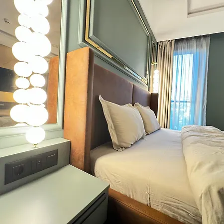 Kandinski Lux Apartament *